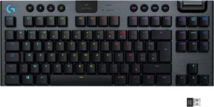 Test Logitech G413 : On ne fait pas que du bon chocolat en Suisse -  Comparatif : 36 claviers gamer à l'essai, entre 50 et 250€ 